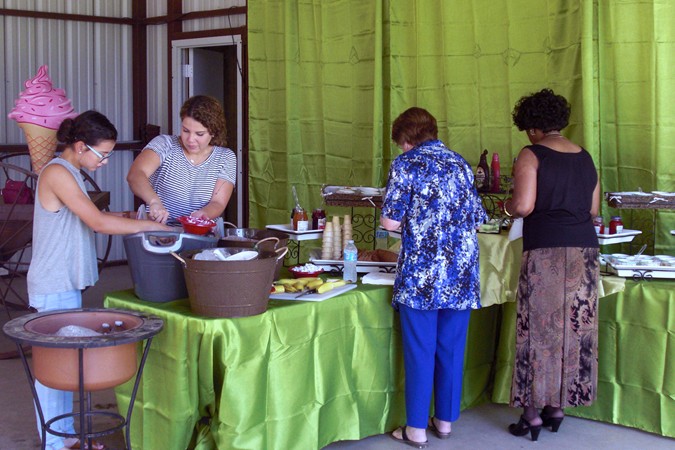 "Members & Guests Enjoy Banana Splits & Cones"